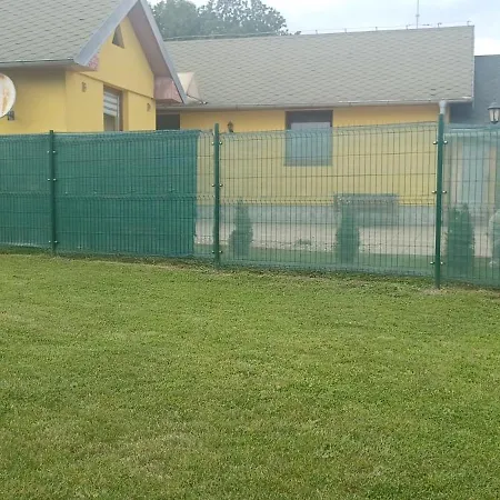Dovolenkovy Dom Pri Zemplinskej Sirave * Klokočov